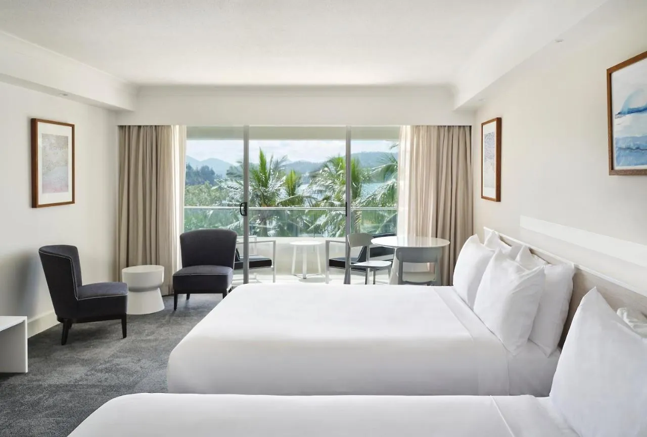 Reef View Hotel Hamilton Island