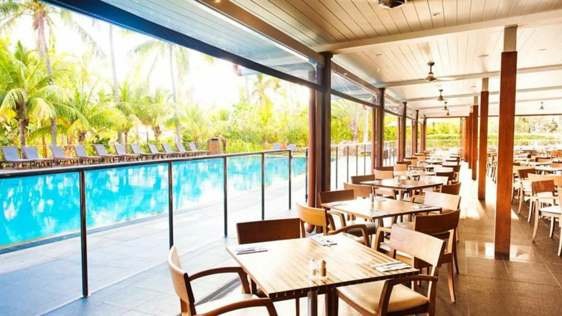 Reef View Hotel Hamilton Island