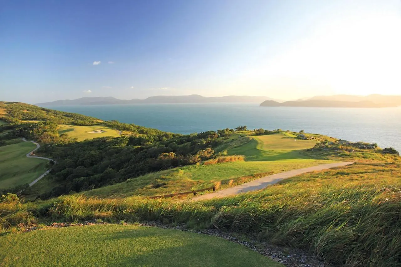 ****  Reef View Hotel Hamilton Island Australia
